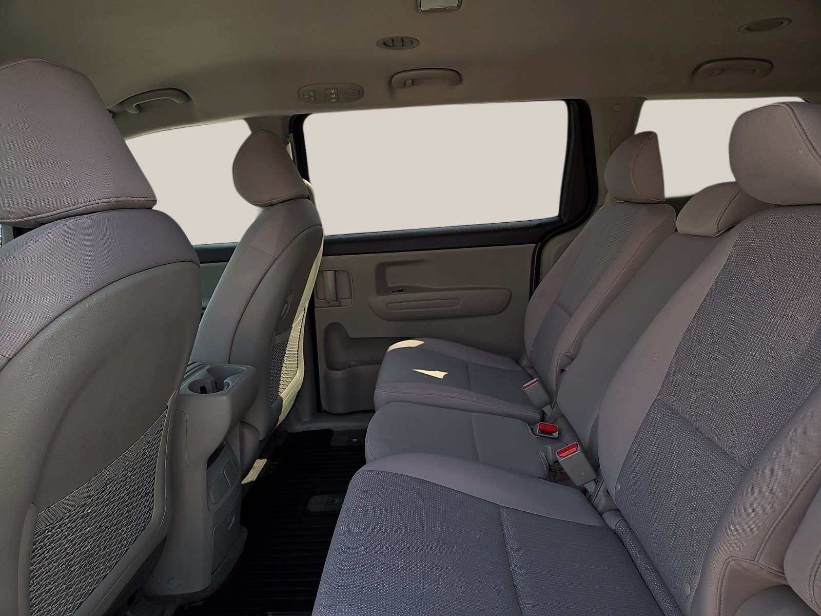 Used 2020 Kia Sedona LX FWD image 11
