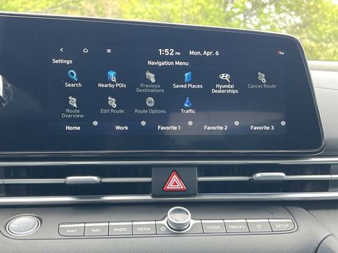 New 2026 Hyundai Elantra Limited FWD image 15