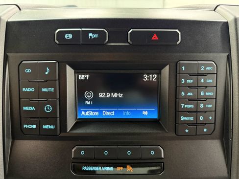 Used 2018 Ford F250 XL w/ Power Equipment Group AWD/4WD image 22