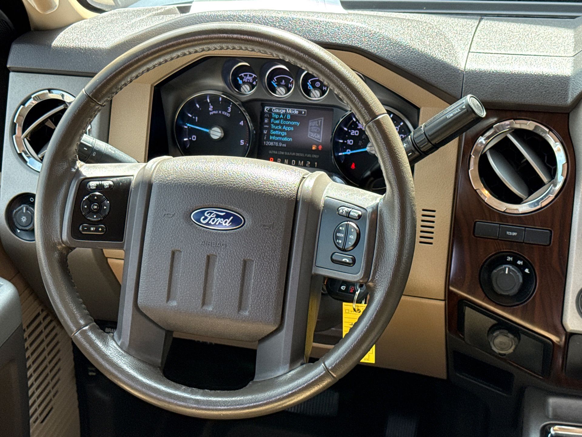 Used 2014 Ford F350 Lariat w/ Lariat Interior Package AWD/4WD image 14