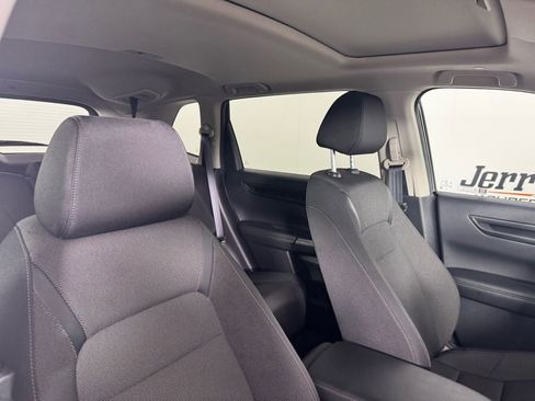 Used 2025 Honda CR-V EX image 30