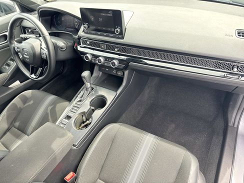 Used 2024 Honda Civic Sport image 29