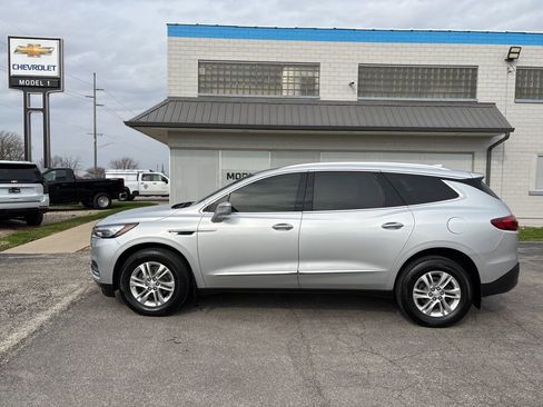 Used 2018 Buick Enclave Premium image 6