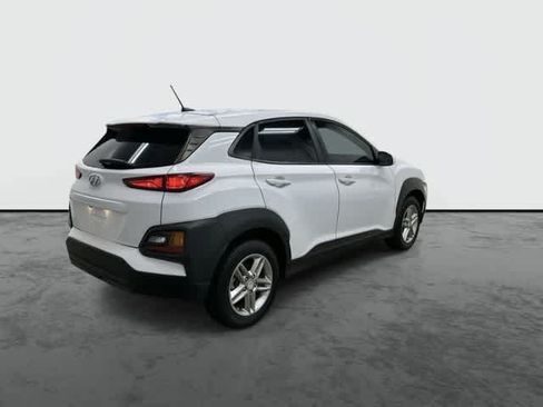 Used 2019 Hyundai Kona SE AWD/4WD image 4