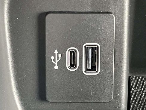 Certified 2025 Ford F150 Lightning XLT image 23