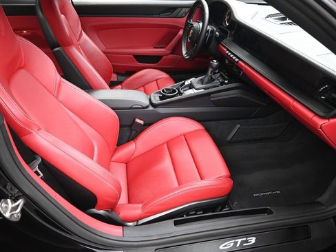 Certified 2023 Porsche 911 GT3 image 25