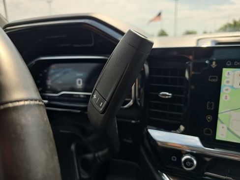 Used 2024 GMC Sierra 1500 Elevation AWD/4WD image 16