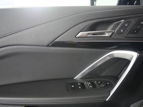 Certified 2024 BMW X2 xDrive28i image 9