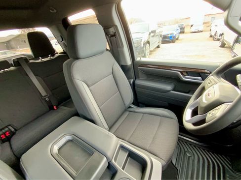 New 2026 GMC Sierra 1500 SLE image 29