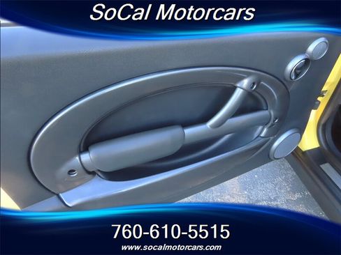 Used 2004 MINI Cooper Hardtop image 21