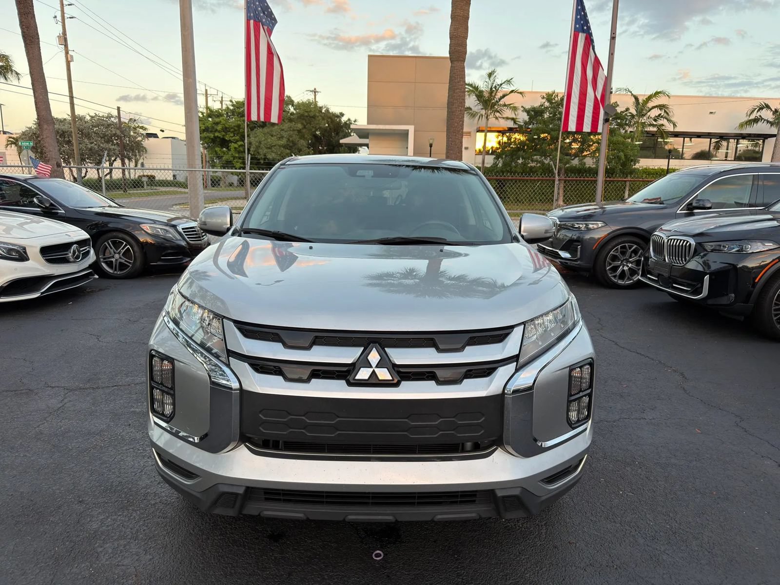 Used 2022 Mitsubishi Outlander Sport SE AWD/4WD image 2