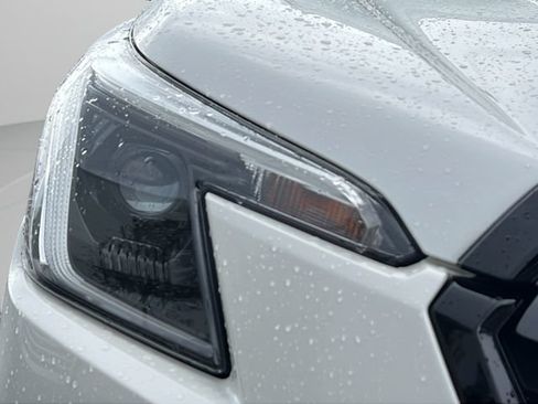 Used 2022 Subaru Forester Limited w/ Popular Package #2 AWD/4WD image 9