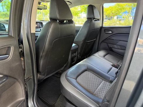 Used 2017 Chevrolet Colorado Z71 RWD image 13
