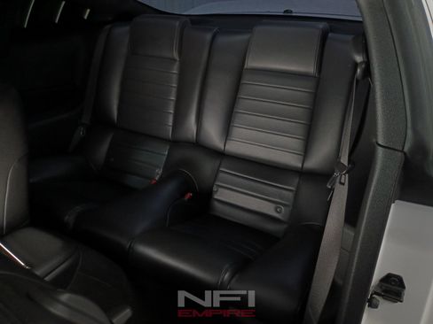 Used 2007 Ford Mustang Shelby GT500 RWD image 44