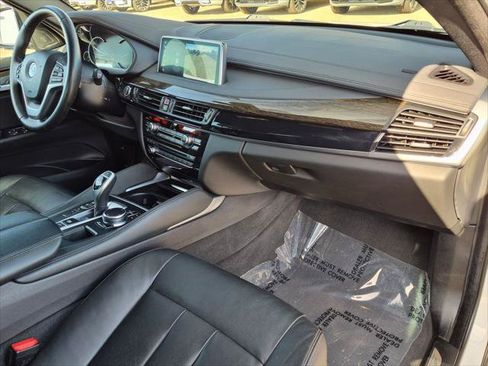 Used 2019 BMW X6 sDrive35i w/ Premium Package RWD image 27