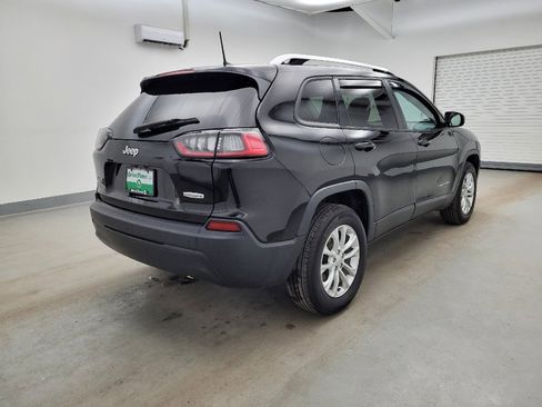 Used 2020 Jeep Cherokee Latitude w/ Cold Weather Group AWD/4WD image 9