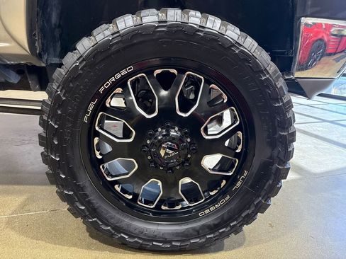 Used 2002 Chevrolet Silverado 3500 LT w/ Off-Road Skid Plate Pkg image 53