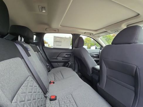 New 2026 Nissan Kicks SV image 27