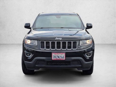 Used 2016 Jeep Grand Cherokee Laredo image 2
