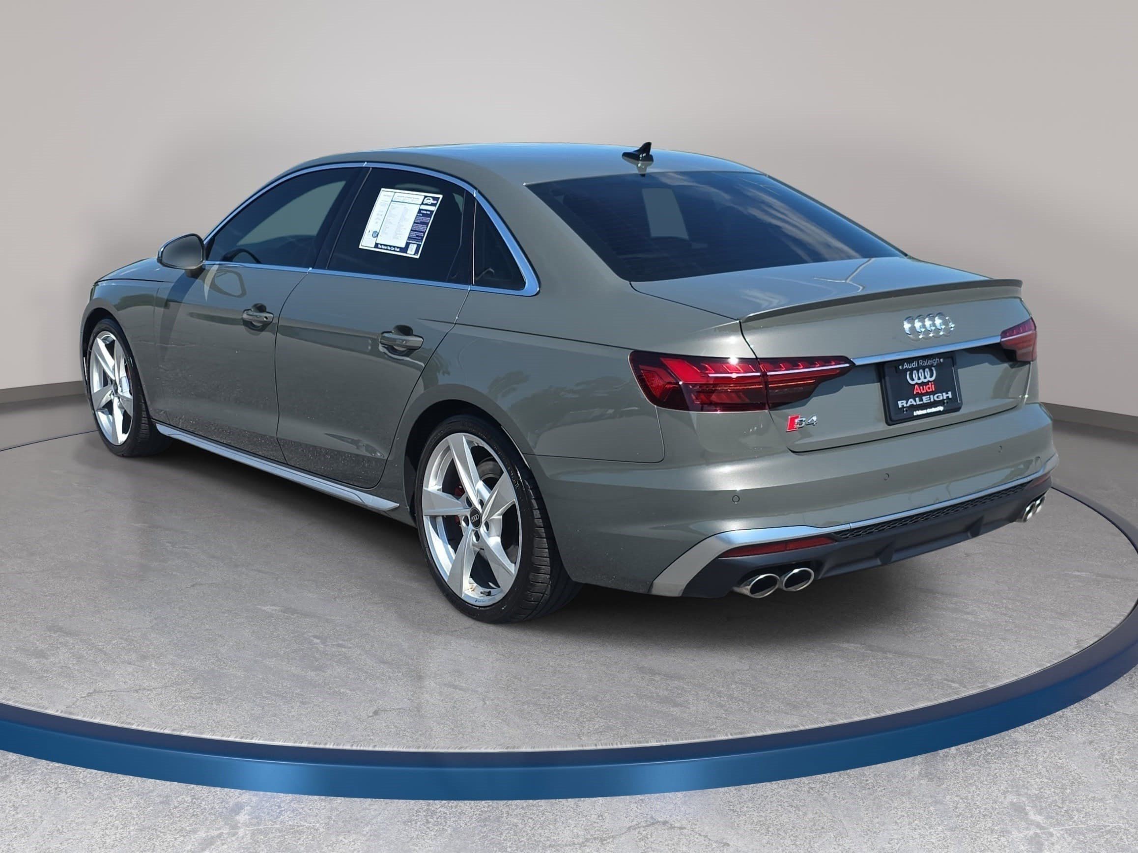 Used 2023 Audi S4 Premium Plus w/ Premium Plus Package AWD/4WD image 7