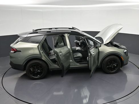 Used 2023 Kia Sportage X-Pro AWD/4WD image 32