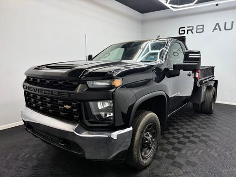 Used 2021 Chevrolet Silverado 2500 W/T w/ WT Convenience Package image 3