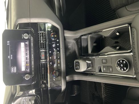 New 2025 Nissan Pathfinder Rock Creek image 23