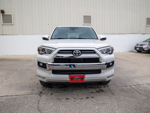 Used 2021 Toyota 4Runner Limited image 3
