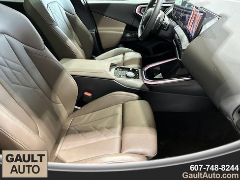 Used 2026 BMW X3 xDrive30i w/ Convenience Package AWD/4WD image 17