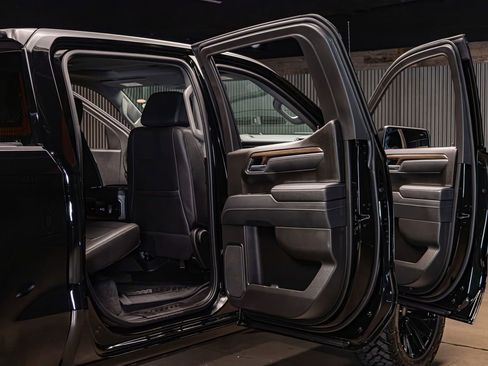 Used 2026 Chevrolet Silverado 1500 LT Trail Boss w/ Safety Package image 32