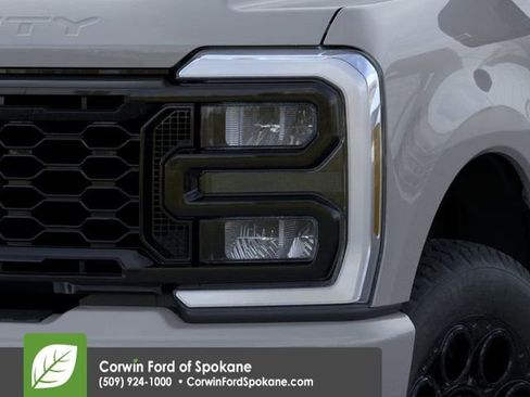 New 2026 Ford F350 XLT image 18