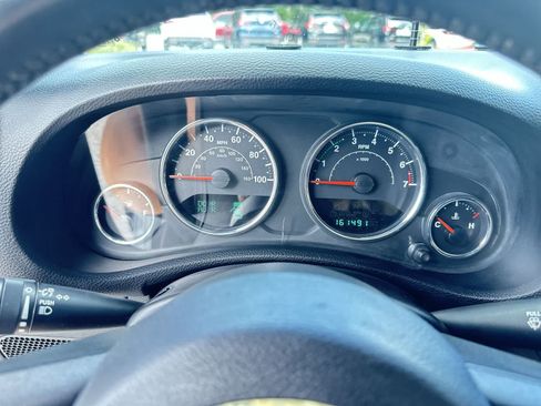 Used 2013 Jeep Wrangler Sport w/ Connectivity Group AWD/4WD image 19