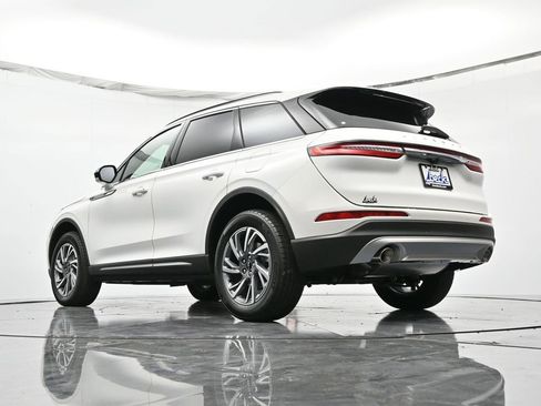 New 2026 Lincoln Corsair Premiere image 42