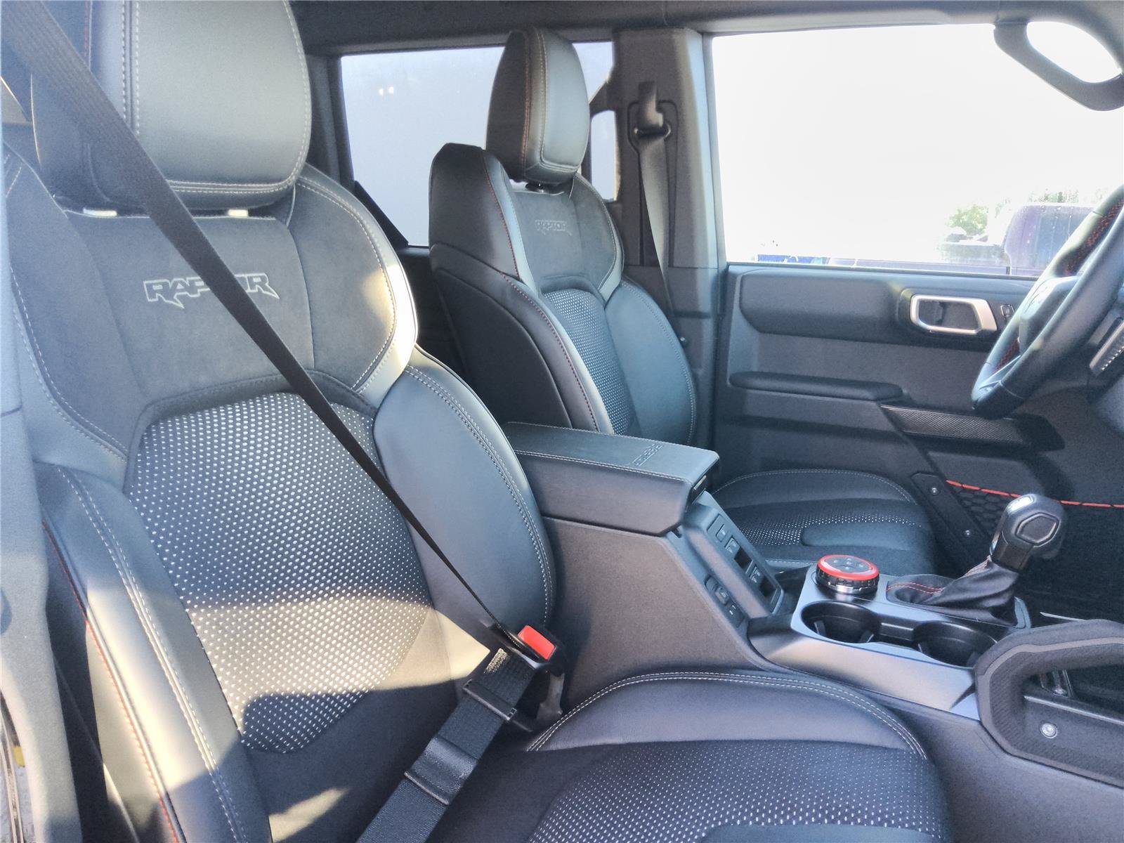 New 2026 Ford Bronco Raptor AWD/4WD image 31