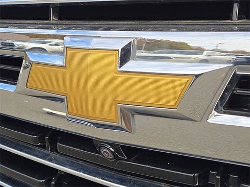 Used 2022 Chevrolet Tahoe LT w/ Luxury Package image 5