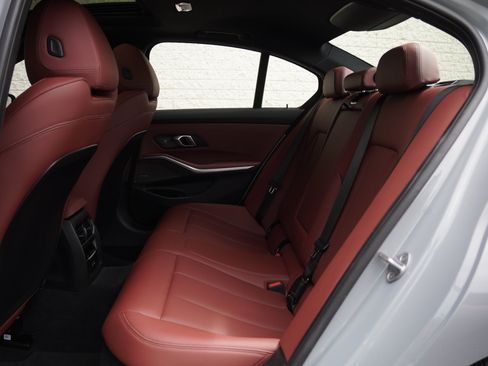 Used 2026 BMW M340i Sedan RWD image 28