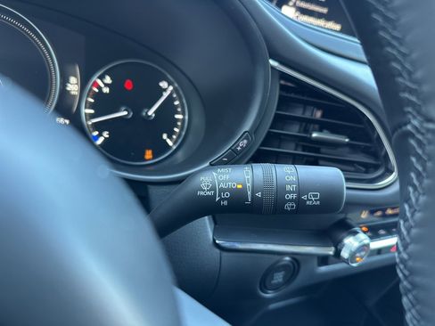New 2025 MAZDA CX-30 AWD 2.5 S w/ Preferred Package image 32