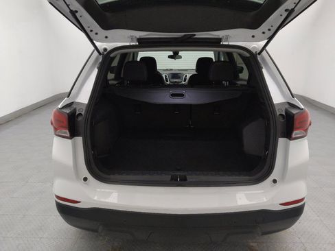 Used 2023 Chevrolet Equinox LS w/ LS Convenience Package image 29