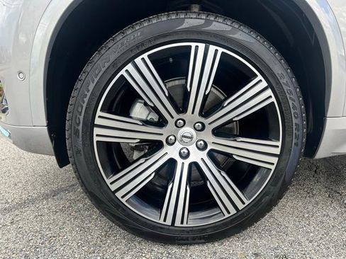 Used 2025 Volvo XC90 B6 Ultra w/ Protection Package image 9