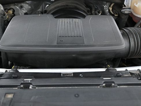 Used 2023 Cadillac Escalade ESV Premium Luxury image 47