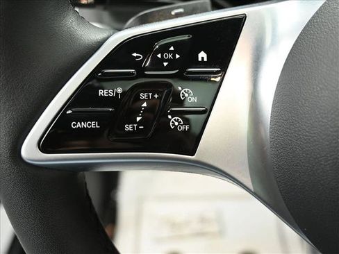 Certified 2025 Mercedes-Benz GLC 300 GLC 300 image 11