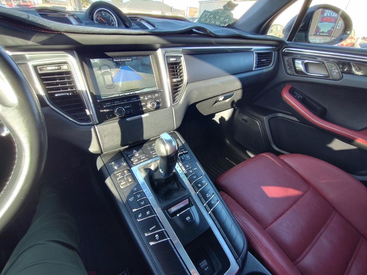 Used 2016 Porsche Macan S AWD/4WD image 23