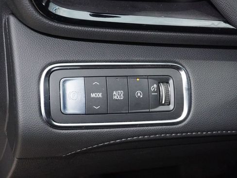 Used 2026 Buick Enclave Sport Touring FWD image 23