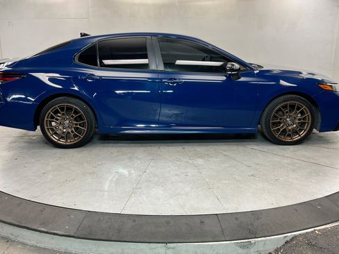 Used 2023 Toyota Camry SE image 7