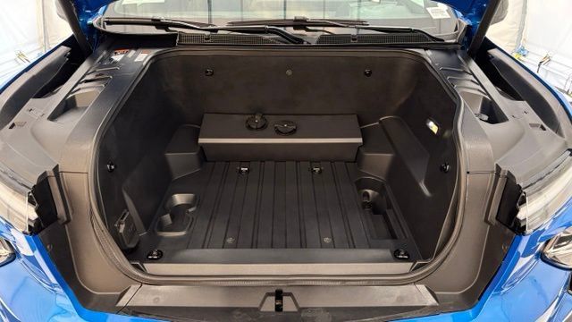 Used 2026 Chevrolet Silverado EV LT AWD/4WD image 10