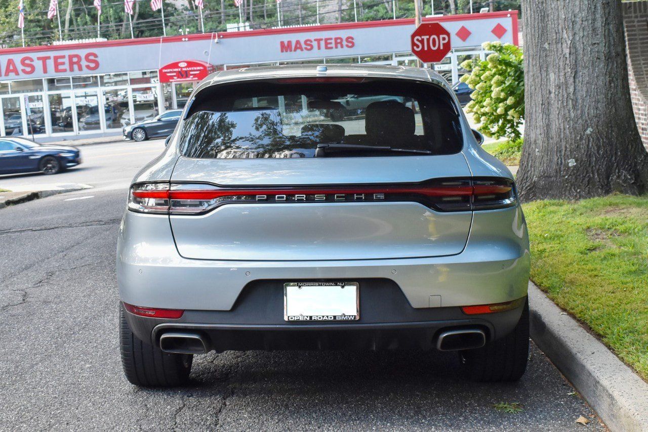 Used 2020 Porsche Macan AWD/4WD image 5