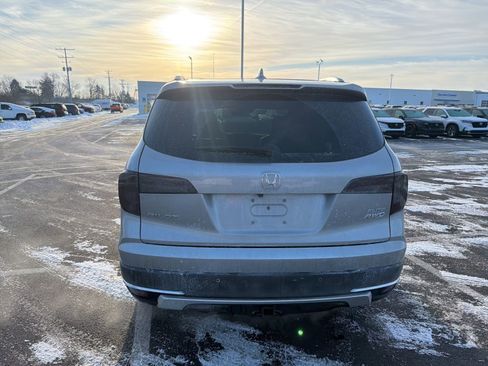 Used 2019 Honda Pilot Elite image 5