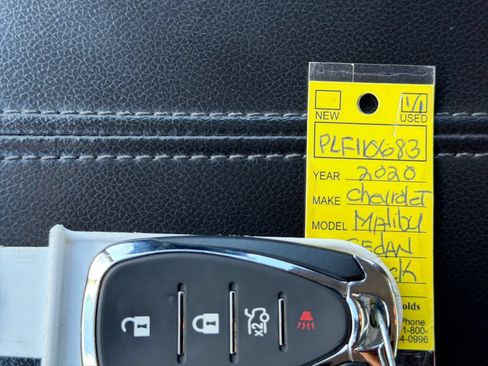 Used 2020 Chevrolet Malibu LT FWD image 37