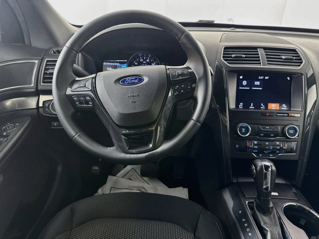 Used 2019 Ford Explorer XLT w/ Equipment Group 201A FWD image 26