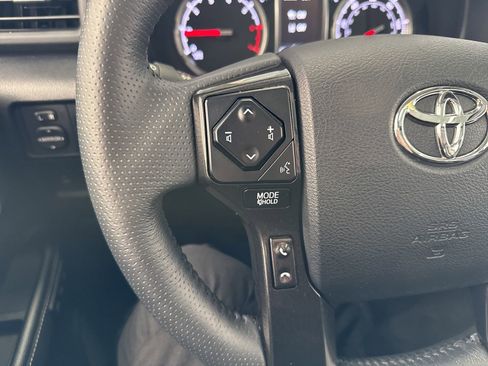 Used 2021 Toyota 4Runner Nightshade AWD/4WD image 19